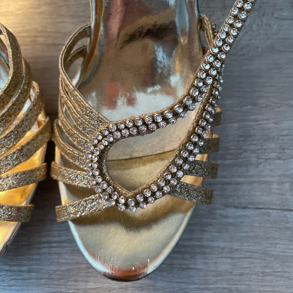 Gold rhinestone heels size 7 Wild Rose - Picture 4 of 5